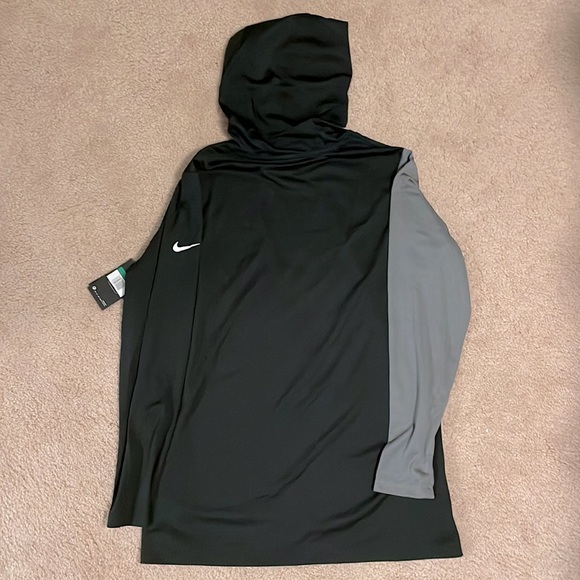 NWT Women’s Baltimore Ravens Nike Hooded Shirt Size XL - Picture 2 of 5